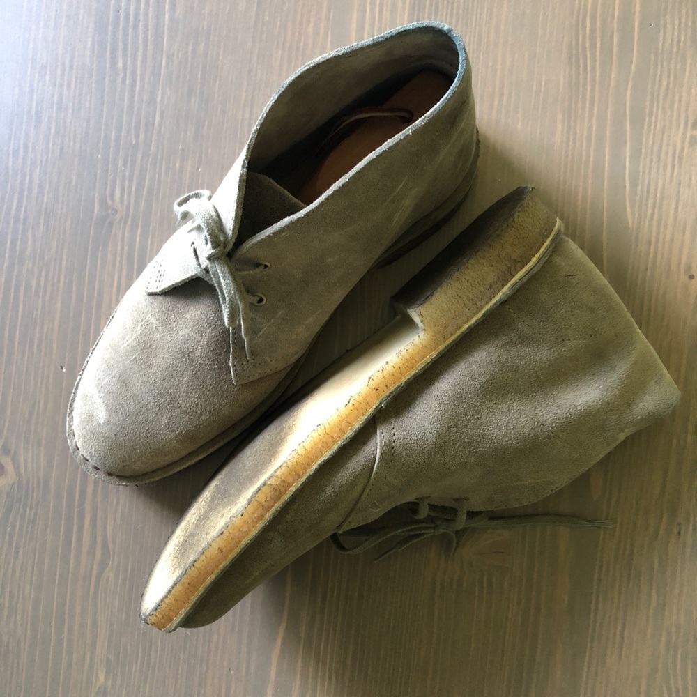 Clarks Desert Boot - Picture 2 of 5